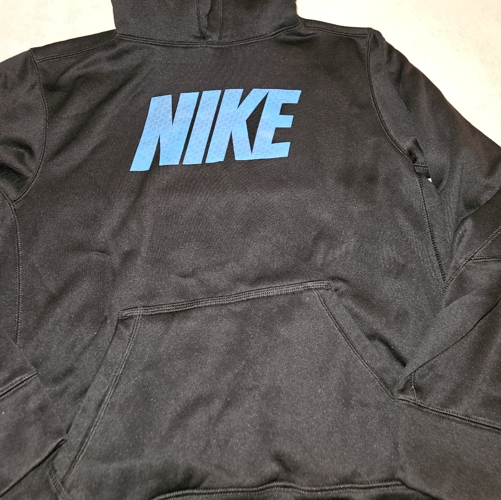 Boy's 2 pc Bundle of Nike Hooded Sweatshirt and Under Armour Tee,  Boy's XL